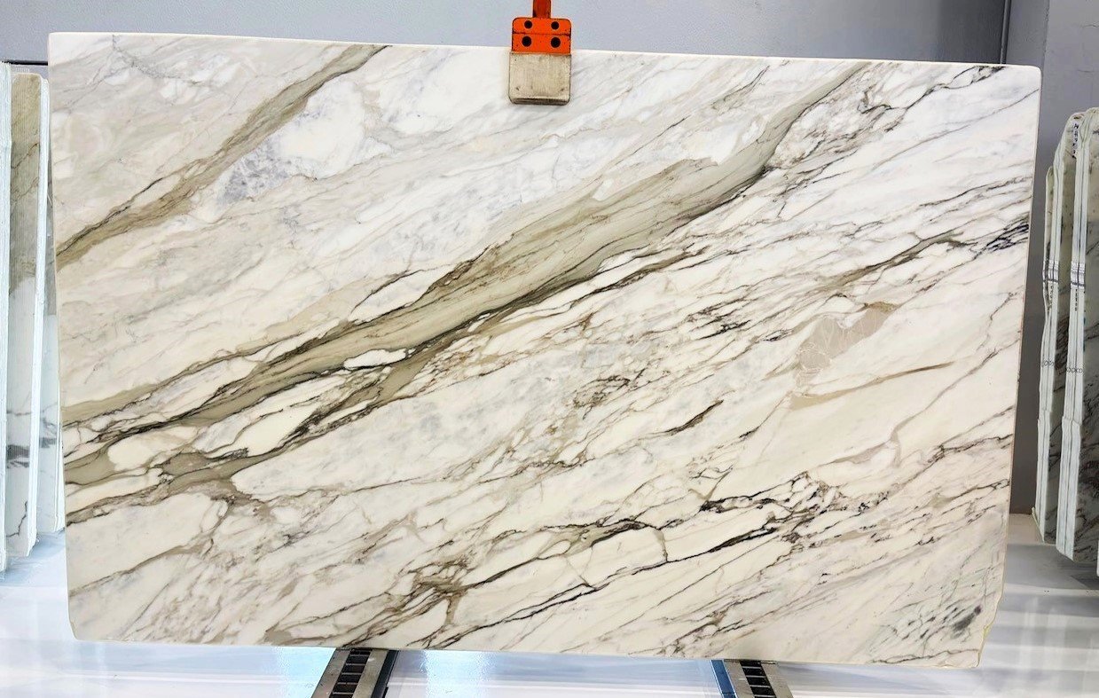 Calacatta Gold Extra Marble slab